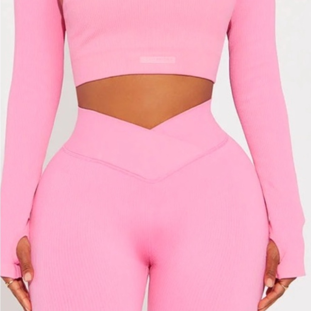 Fashion Nova Pink Ribbed Top